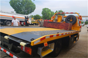 颍泉附近拖车电话号码服务